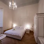 Palazzo D'oltrarno - Residenza D'epoca Couette-café Florence