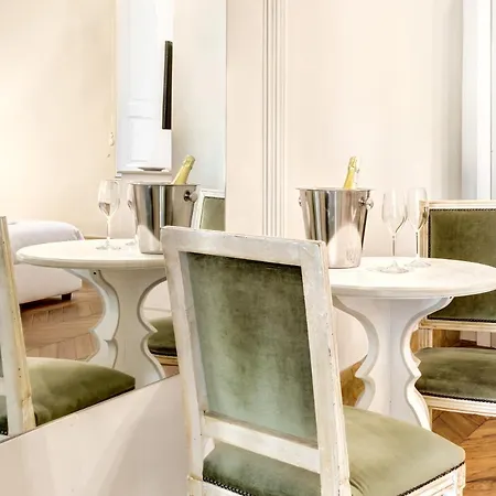Palazzo D'oltrarno - Residenza D'epoca Bed and Breakfast 3*