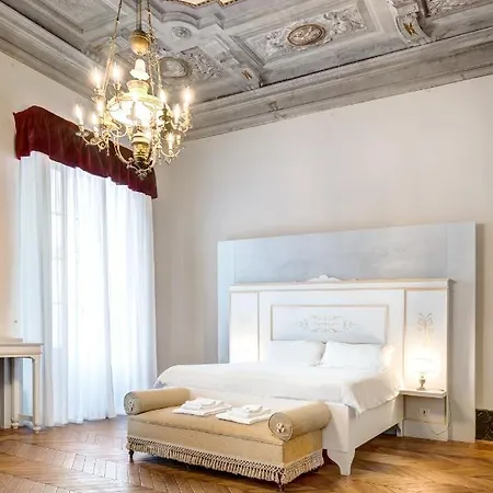 Bed and Breakfast Palazzo D'oltrarno - Residenza D'epoca 3*